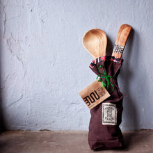 Load image into Gallery viewer, Olivewood & Bone Flat Spoon Set