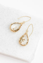 Load image into Gallery viewer, Blossom Earrings