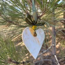 Load image into Gallery viewer, Heart Ankole Ornament
