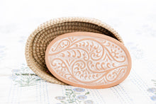 Load image into Gallery viewer, Oval Vine Bread Warmer Basket