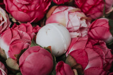 Load image into Gallery viewer, Flower Market | Rose