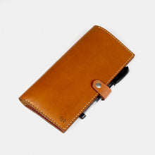 Load image into Gallery viewer, Passport Cover - Cognac