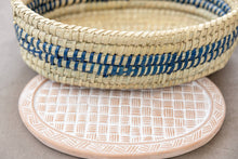 Load image into Gallery viewer, Oval Basket Weave Blue Bread Warmer
