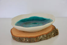 Load image into Gallery viewer, Artisan Dessert Plate