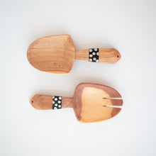 Load image into Gallery viewer, Olivewood &amp; Bone Short Spoon Set
