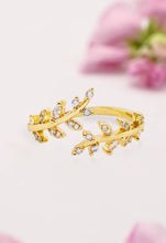 Load image into Gallery viewer, Willow Branch Ring
